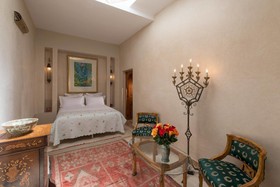 Riad Emberiza Sahari
