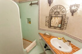 Riad Hart Essoura