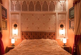 Riad Hikaya