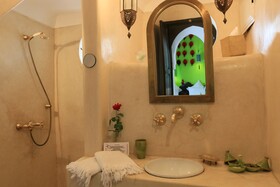 Riad Houdou