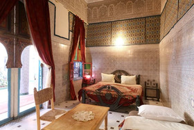 Riad Carole