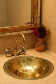 Riad Karmela