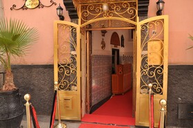 Riad La Porte D'or & Spa
