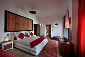Riad Les Ammonites