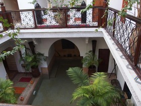 Riad Les Nuits De Marrakech