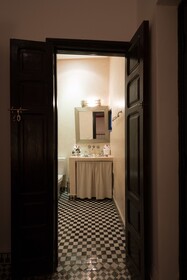 Riad Lhena