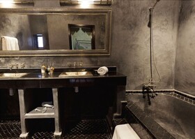 Riad Lhena