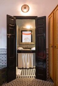 Riad Lhena