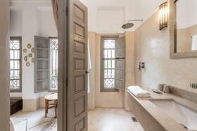 Riad Louhou