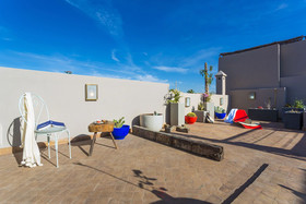 Riad Lumiere
