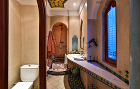 Riad Moucharabieh