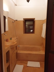 Riad Neela