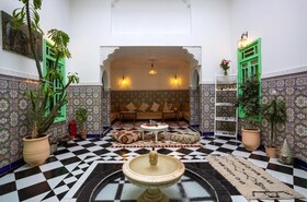 Riad Rose Meryam