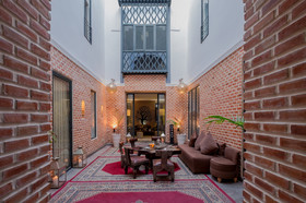 Riad Salam 40