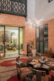 Riad Salam 40