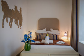 Riad Salam 40