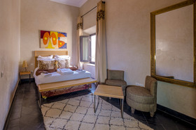 Riad Salam 40