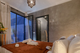 Riad Salam 40