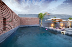 Riad Salam 40