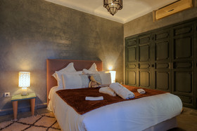 Riad Salam 40