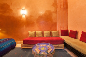 Riad Thycas