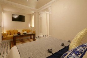 Riad Wazani Square & SPA