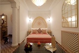 Riad Wazani Square & SPA
