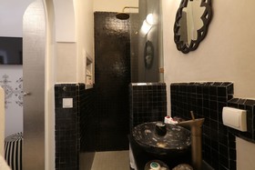 Riad Wazani Square & SPA