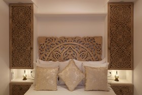Riad Wazani Square & SPA
