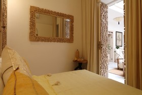Riad Wazani Square & SPA