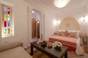 Riad Wazani Square & SPA