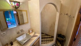 Riad Yamina