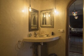 Riad Yamina