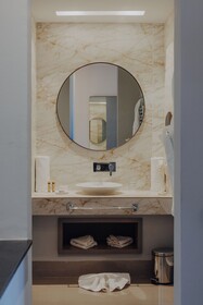 Sirayane Boutique & Spa