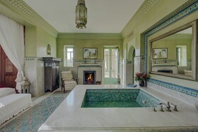 Sirayane Boutique & Spa