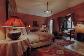 Sirayane Boutique & Spa