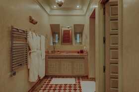 Sirayane Boutique & Spa