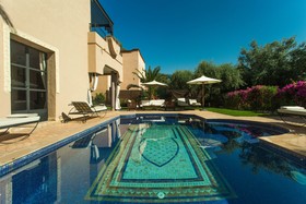 Villa Abalya 22
