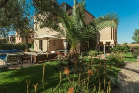 Villa Abalya 22