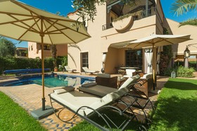 Villa Abalya 22