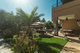 Villa Abalya 22