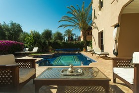 Villa Abalya 22