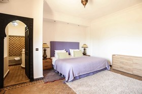 Villa Abalya 22