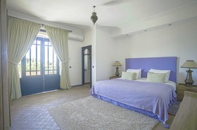 Villa Abalya 22