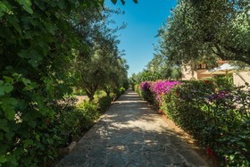 Villa Abalya 22