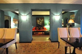 Villa Warhol