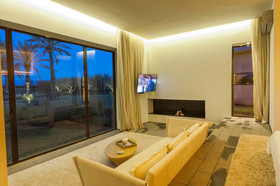 Villa White Stone