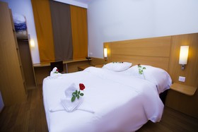 ibis Meknes