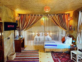 Riad Chay