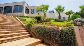 Mira Palace Hotel
